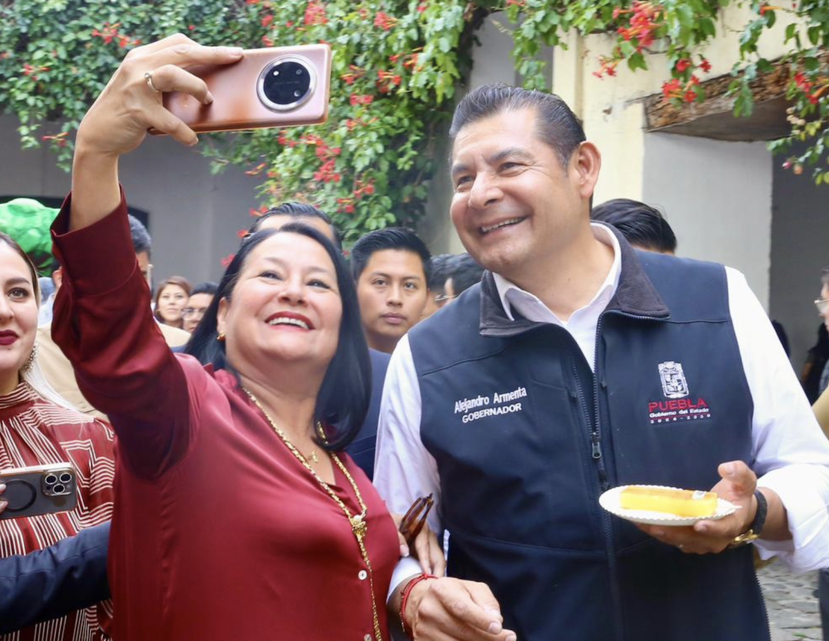 Recorre  y atiende personalmente gobernador las 31 microrregiones de la Entidad